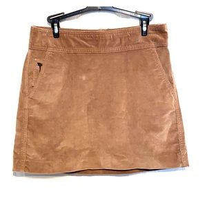 NWT Banana Republic Tan Mini Skirt
